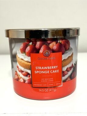 NWT Goose Creek Soy Candle Strawberry Sponge Cake, 3 Wicks, 14.5 ounces
